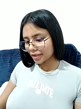 Sofielovee-01 실시간 채팅방