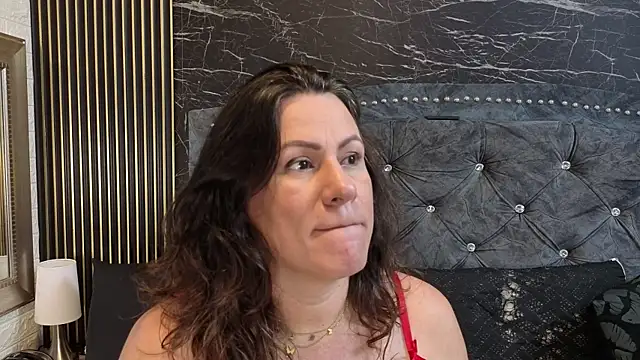 Chat ao vivo de charlotte__G