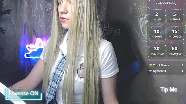 Shiny_Victoria 即時聊天室