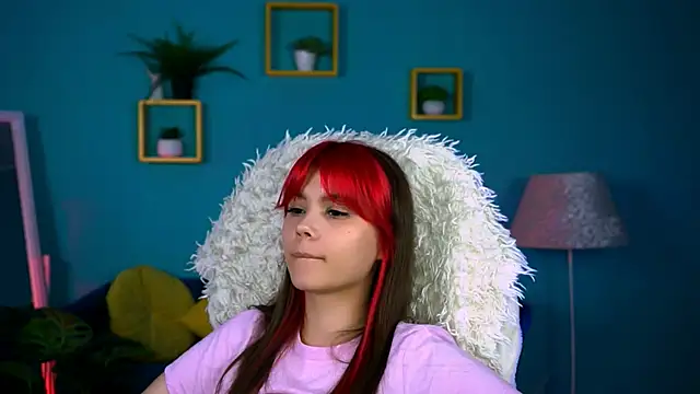 חדר צ'אט בשידור חי של EvaThopson