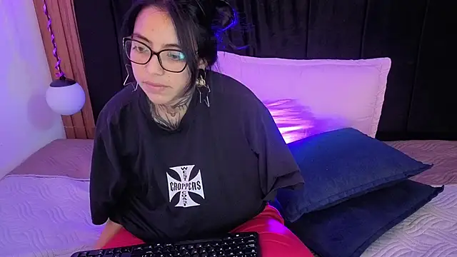 LiaMonroee_ – live chatrum