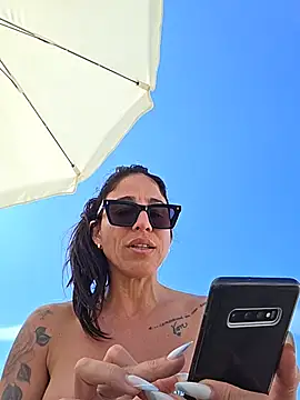 sexy7883 Live chatroom