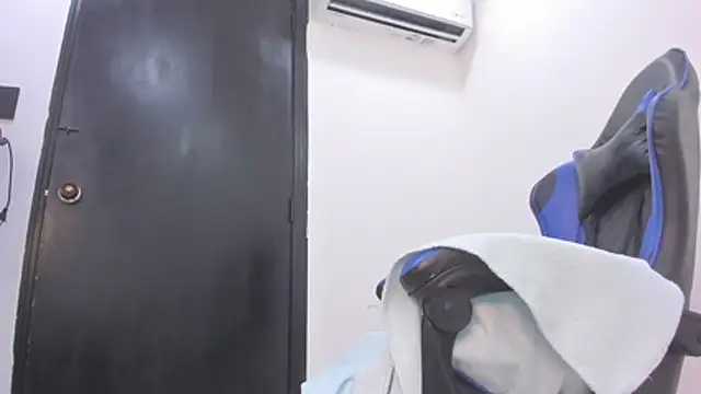 agata18_ Cameră chat live