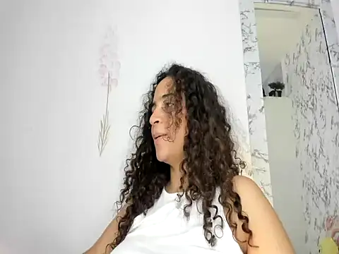 Shanom01 Live Chatraum