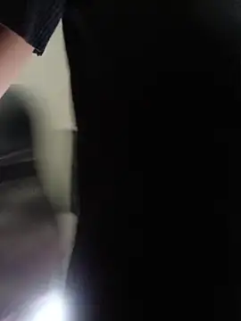 Živá chatovací místnost MsParisSmith