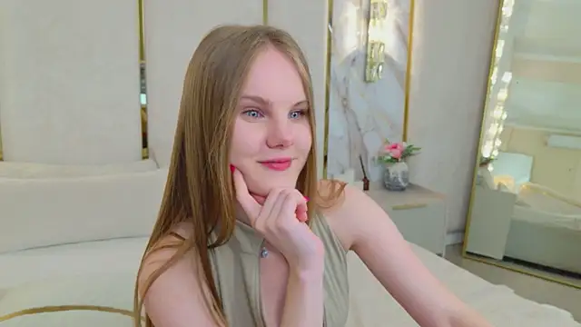 Lili_Lohan Cameră chat live