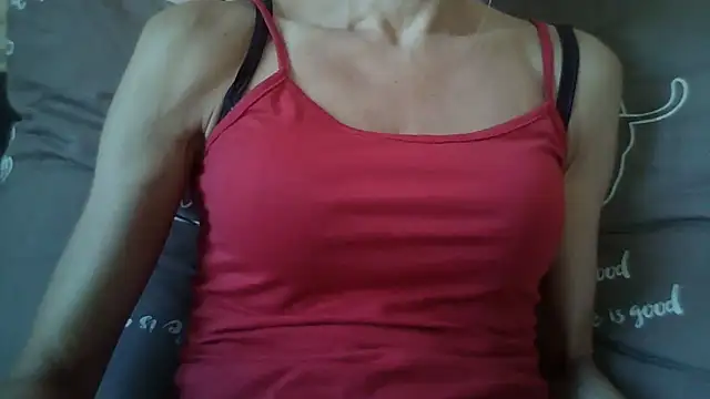 Chat soba uživo modela infinity_888