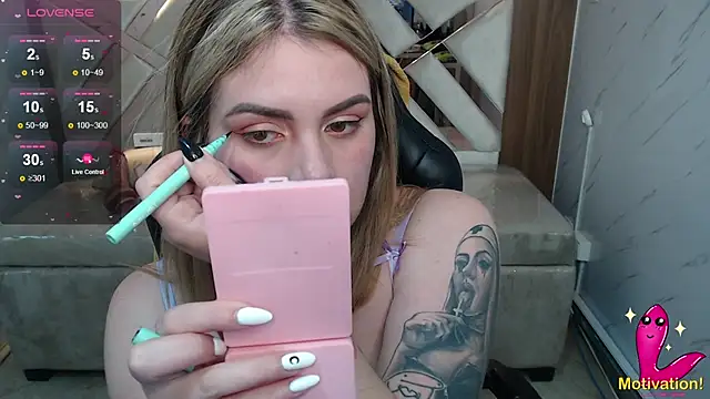 Paula_b_ чат на живо