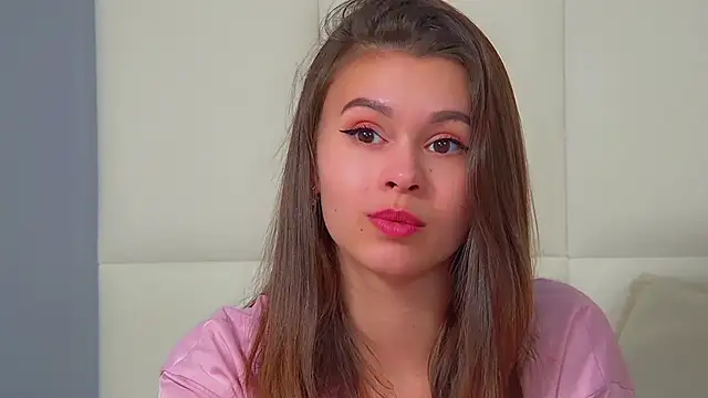 PollyLanders Adlı Modelin Canlı Sohbet Odası