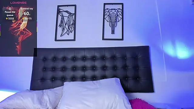 Živá chatovací místnost Melody_evanss