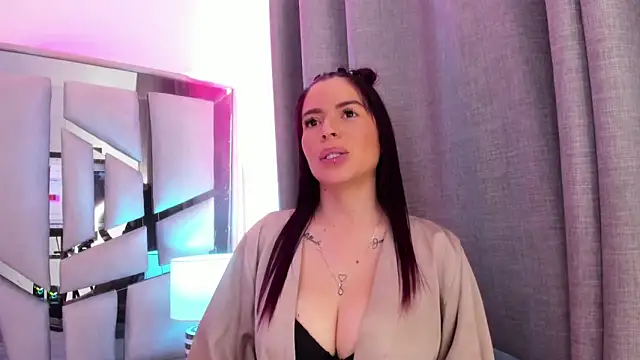 _valeria_saenz_ Live Chatraum
