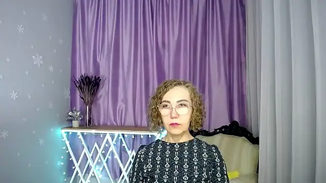 Chatroom en direct de queen_a_n_i