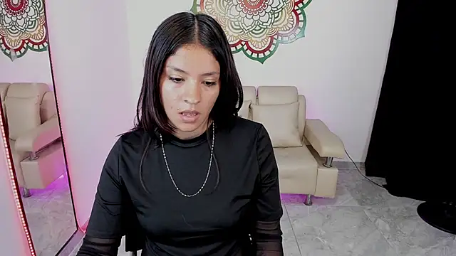 Chat soba uživo modela Candy_fox_19