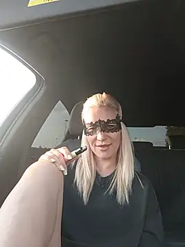Blondi_myn Live chat-huone