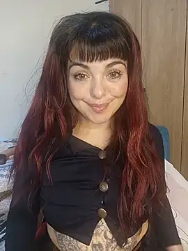 Winona-miu Adlı Modelin Canlı Sohbet Odası