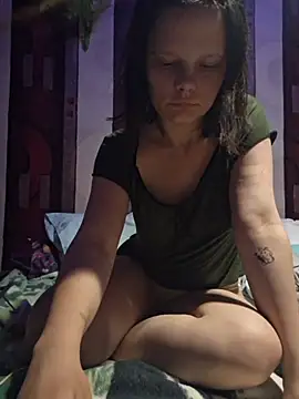 sweet_angely0 Adlı Modelin Canlı Sohbet Odası
