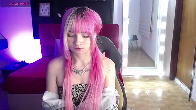Sala de chat ao vivo de _Charlotte_Collins_