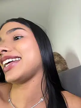 Sala de chat ao vivo de Bella_Smithe