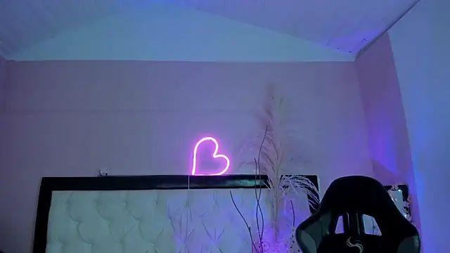 Julieth_Caandy – live chatrum