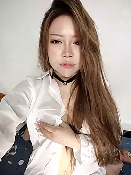 -Bianca-'s Live Chat Room