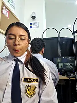 Angela__05 élő chatszobája