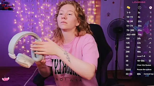 D0nna_'s Live Chat Room