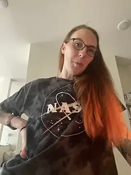 Anomaly_Allie Cameră chat live