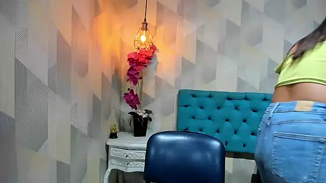 LindaBreeS – live chatrum