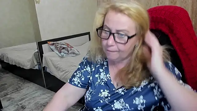 Frau_Marta Live Chatraum