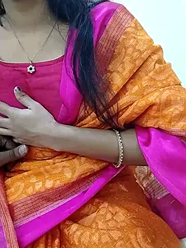 Chat soba uživo modela darlingangelina07