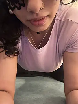 غرفة دردشة Alana_Queen_X المباشرة