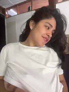 EmilyNoir1 Cameră chat live