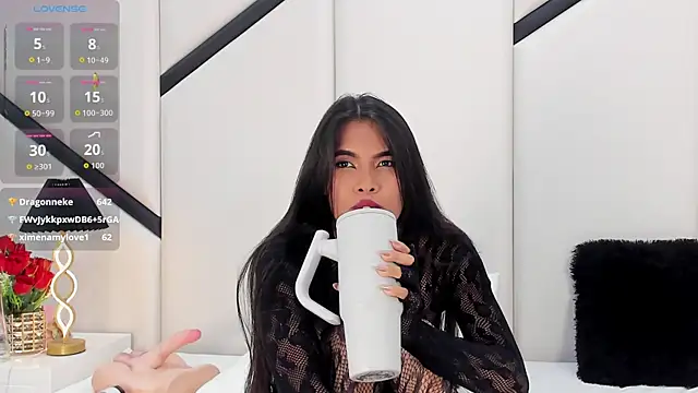Sala de chat ao vivo de XimenaCosta
