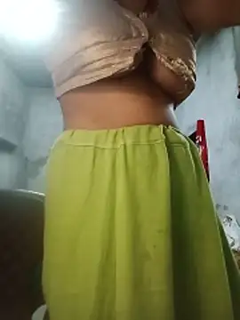 SpicyRoshni Live Chatraum