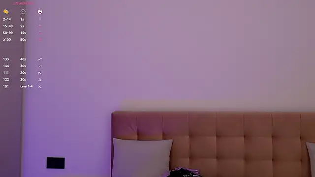 monaxxx_ – Naživo chatovacia miestnosť
