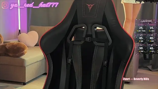 Živá chatovací místnost -RED_HAT-