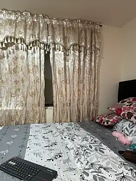 Tayler_Kim Live Chatraum