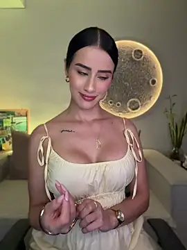 חדר צ'אט בשידור חי של SarahhSmitth1