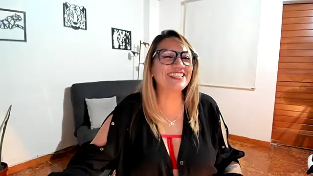 yayita_mature Live Chatraum