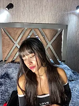Ailani_Pink Live Chatraum