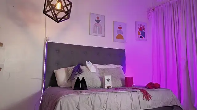 avans_15 Adlı Modelin Canlı Sohbet Odası