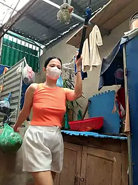 ห้องแชทสดของ Basanis68