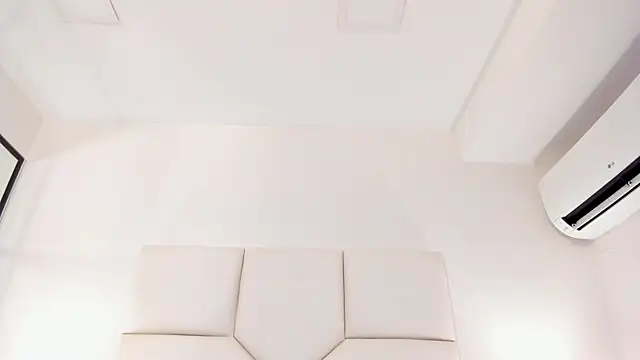 lilly_williamss 실시간 채팅방