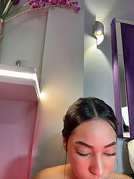 MiaCamille_ Live Chatraum