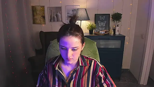 SarahShelbyのライブチャットルーム