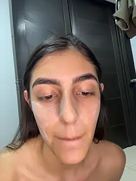 Sala de chat en directo de cristel_17