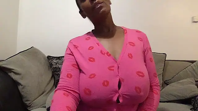 ThatGilfNextDoor 실시간 채팅방