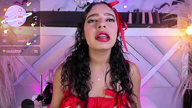 غرفة دردشة Zoe-Johnson_ المباشرة