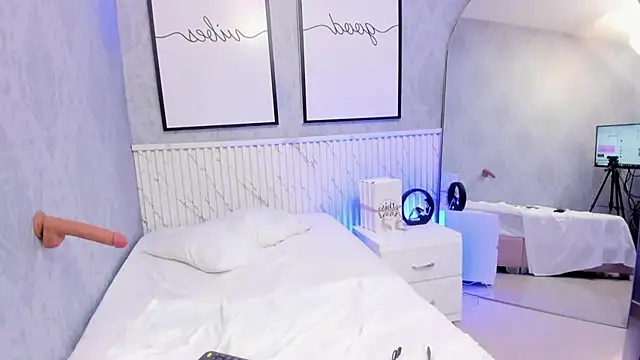 غرفة دردشة goodgirl22__ المباشرة