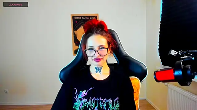 your_tora's Live Chat Room
